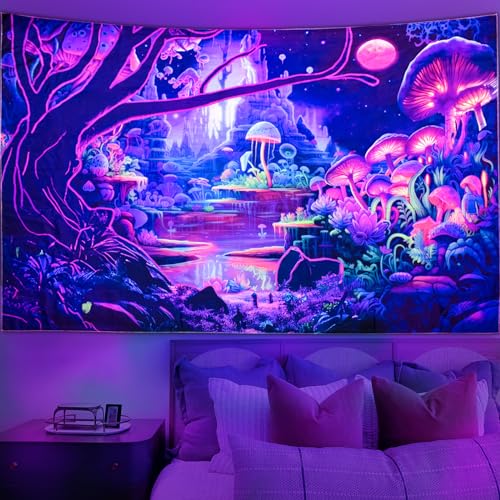 Cyiecw Tapisserie Murale Aesthetic, Lumière Noire Réactive Aux UV, Champignon Plantes Fluorescentes Forêt Psychédélique, Tissu Décoration Tenture Murale Pour Chambre à Coucher, Salon